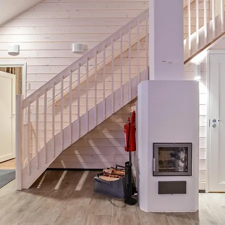 In Lapland - Sointuilevi Premium B68